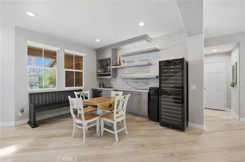 Dining - 32783 Bijan Ct, Temecula, CA 92592 photo 3 of 4