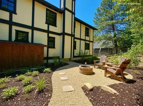 Exterior - 349 Golf Course Rd, Lake Arrowhead, CA 92352 photo 6 of 13