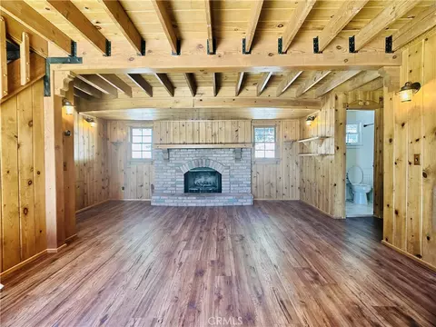 Living - 349 Golf Course Rd, Lake Arrowhead, CA 92352 photo 1 of 8