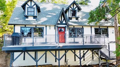 349 Golf Course Rd, Lake Arrowhead, CA 92352