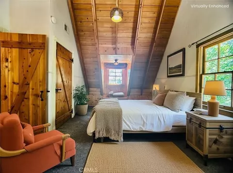 Bedroom - 349 Golf Course Rd, Lake Arrowhead, CA 92352 photo 9 of 13