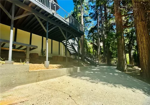 Exterior - 349 Golf Course Rd, Lake Arrowhead, CA 92352 photo 13 of 13