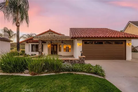 30449 Early Round, Canyon Lake, CA 92587