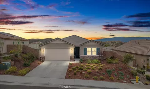 41031 Burnet St, Lake Elsinore, CA 92532