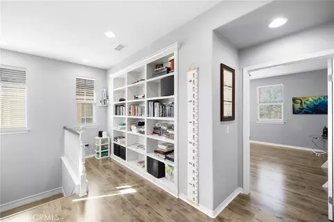 Entry Way - 46212 Pinon Pne, Temecula, CA 92592 photo 1 of 2