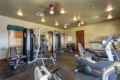 View/Area - 46212 Pinon Pne, Temecula, CA 92592 photo 12 of 14