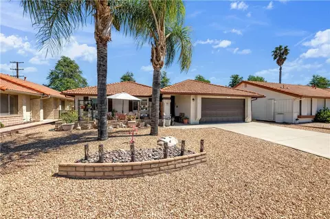 1114 Bottle Tree, Hemet, CA 92545