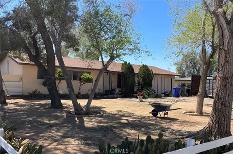21975 Mohican, Apple Valley, CA 92307