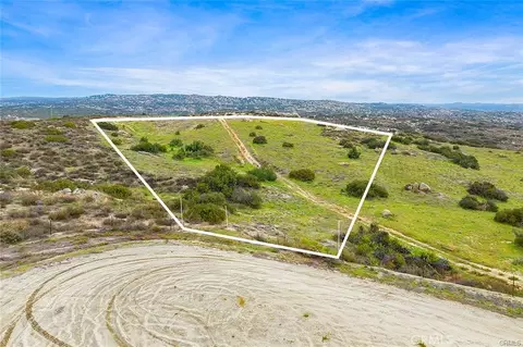 41120 Jojoba Hls, Aguanga, CA 92536