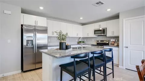 7216 Serene Skies Ct, Jurupa Valley, CA 92509