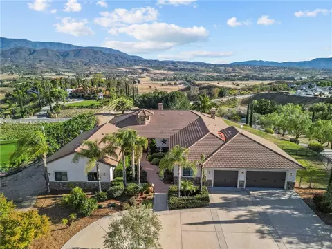 35394 Linda Rosea Rd, Temecula, CA 92592