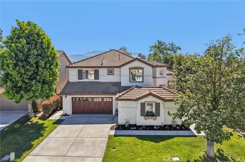 32493 Angelo Dr, Temecula, CA 92592