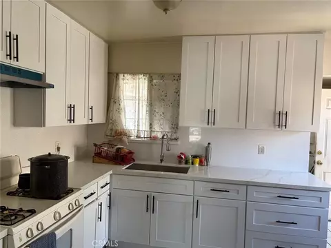Kitchen - 6221 Heliotrope, Bell, CA 90201 photo 2 of 5