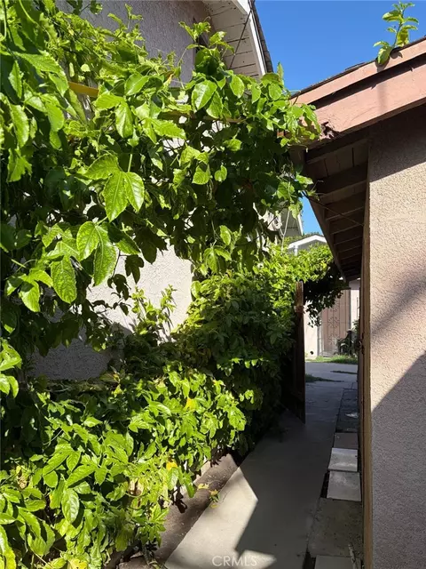 Exterior - 6221 Heliotrope, Bell, CA 90201 photo 2 of 4