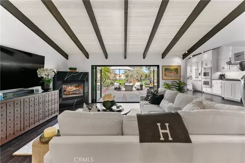 4420 Park Jazmin, Calabasas, CA 91302