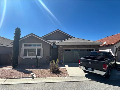 772 St Alban, San Jacinto, CA 92583