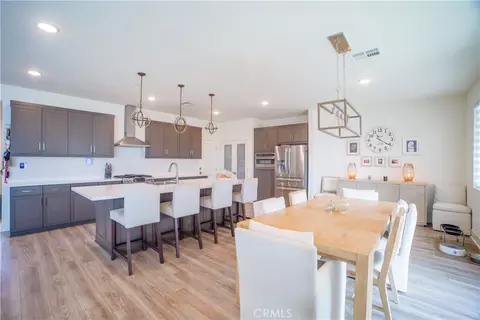 35323 Orchard Trl, Fallbrook, CA 92028