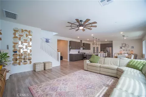 Entry Way - 35323 Orchard Trl, Fallbrook, CA 92028 photo 3 of 6