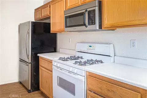 Kitchen - 10611 Plainfield, Adelanto, CA 92301 photo 2 of 4