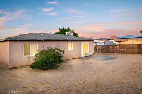 Exterior - 10611 Plainfield, Adelanto, CA 92301 photo 3 of 4