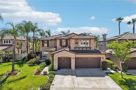 32473 Campo Dr, Temecula, CA 92592