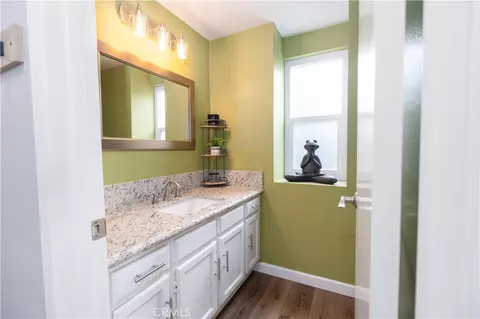 Bath - 39640 Rustic Glen Dr, Temecula, CA 92591 photo 1 of 3