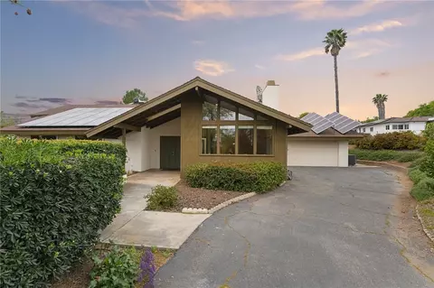 665 Norwynn Ln, Fallbrook, CA 92028