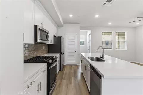 Kitchen - 40391 Melrose, Temecula, CA 92591 photo 1 of 5