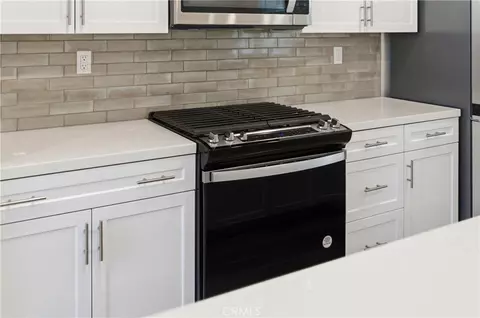 Kitchen - 40391 Melrose, Temecula, CA 92591 photo 2 of 5