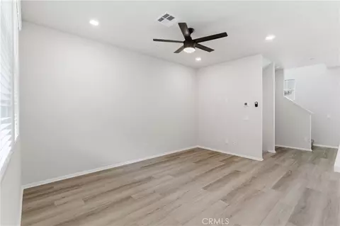 Living - 40391 Melrose, Temecula, CA 92591 photo 2 of 4