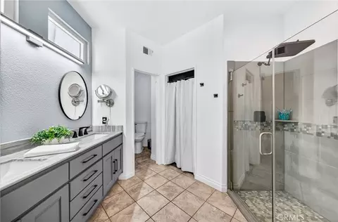Bath - 27432 Cobble, Corona, CA 92883 photo 1 of 4