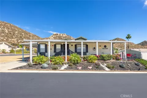 1536 S State St #223, Hemet, CA 92543