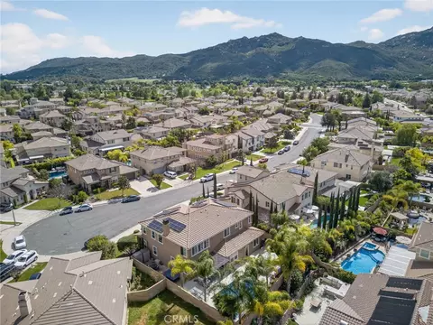 View/Area - 46093 Hunter Trl, Temecula, CA 92592 photo 5 of 6