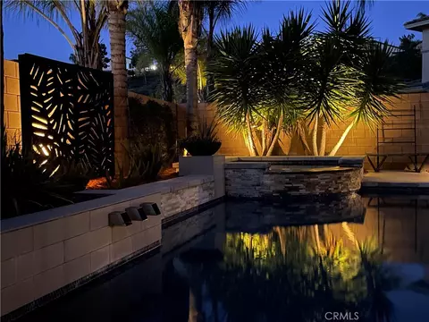 Exterior - 46093 Hunter Trl, Temecula, CA 92592 photo 8 of 14