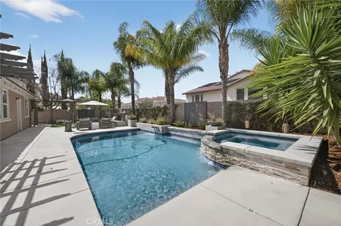 Exterior - 46093 Hunter Trl, Temecula, CA 92592 photo 7 of 14