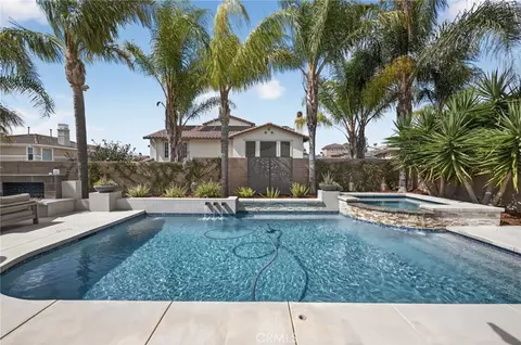 Exterior - 46093 Hunter Trl, Temecula, CA 92592 photo 9 of 14