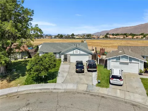 551 Wimbledon, San Jacinto, CA 92583