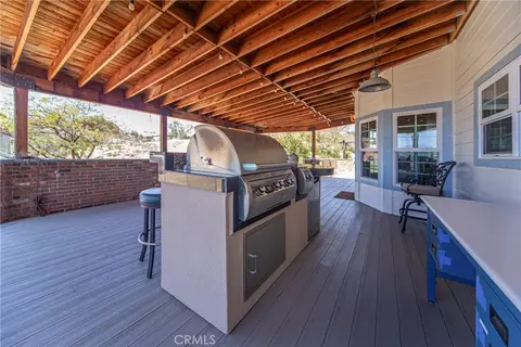 Exterior - 39911 Green Meadow Rd, Temecula, CA 92592 photo 3 of 11