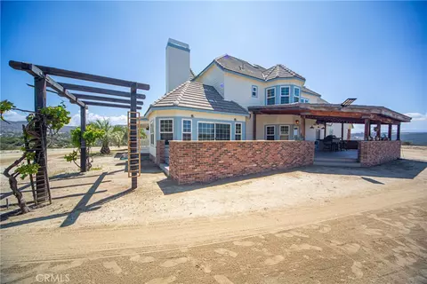 Exterior - 39911 Green Meadow Rd, Temecula, CA 92592 photo 8 of 11