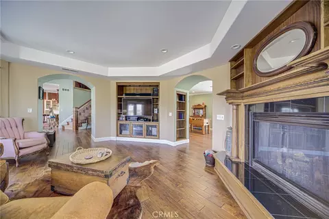 Living - 39911 Green Meadow Rd, Temecula, CA 92592 photo 1 of 5