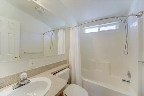 Bath - 39911 Green Meadow Rd, Temecula, CA 92592 photo 7 of 9