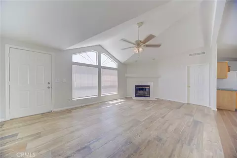 Living - 39911 Green Meadow Rd, Temecula, CA 92592 photo 4 of 5