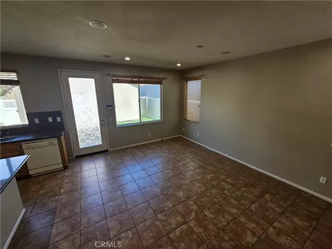 Living - 28882 Lakefront, Temecula, CA 92591 photo 3 of 4