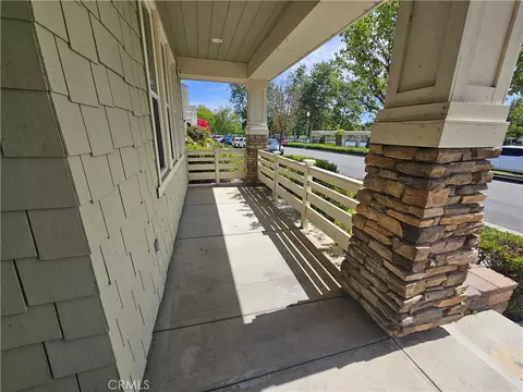 Exterior - 28882 Lakefront, Temecula, CA 92591 photo 2 of 7