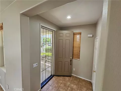 Entry Way - 28882 Lakefront, Temecula, CA 92591 photo 1 of 3