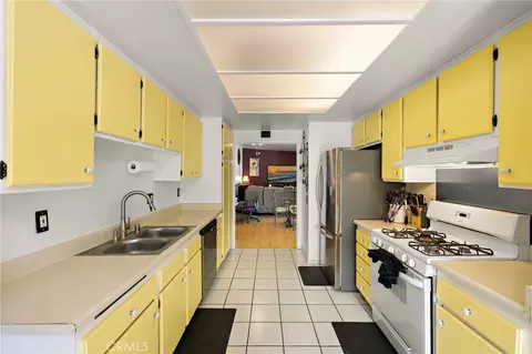 Kitchen - 2928 Highlands, Spring Valley, CA 91977 photo 1 of 3
