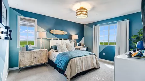 Bedroom - 1364 Thunderbolt Ln, Rialto, CA 92376 photo 1 of 4