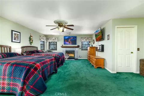 Bedroom - 32360 Navajo Spgs, Wildomar, CA 92595 photo 3 of 4