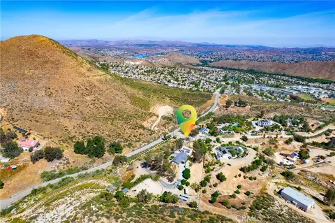 View/Area - 32360 Navajo Spgs, Wildomar, CA 92595 photo 1 of 4