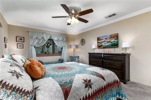 Bedroom - 32360 Navajo Spgs, Wildomar, CA 92595 photo 2 of 4